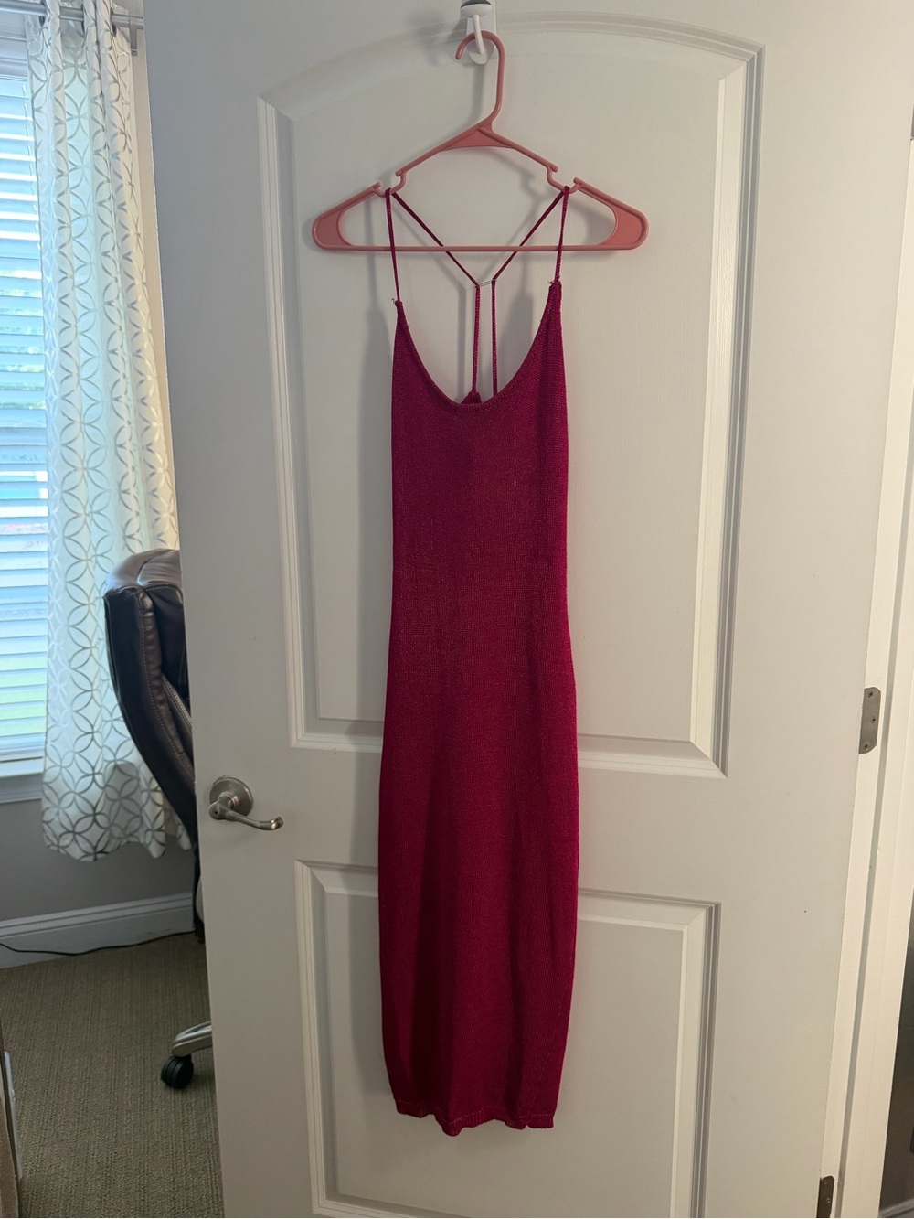 Women’s Sleeveless Metallic Fuchsia Knit Slip Dress